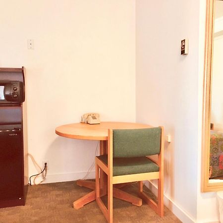 קלקסקה North Country American Inn מראה חיצוני תמונה