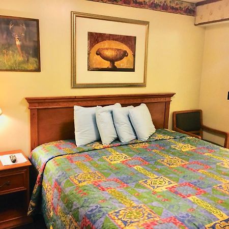 קלקסקה North Country American Inn מראה חיצוני תמונה