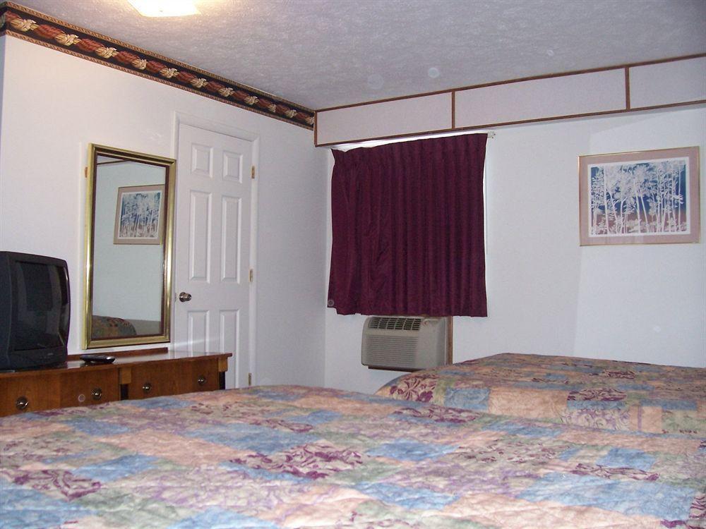 קלקסקה North Country American Inn מראה חיצוני תמונה
