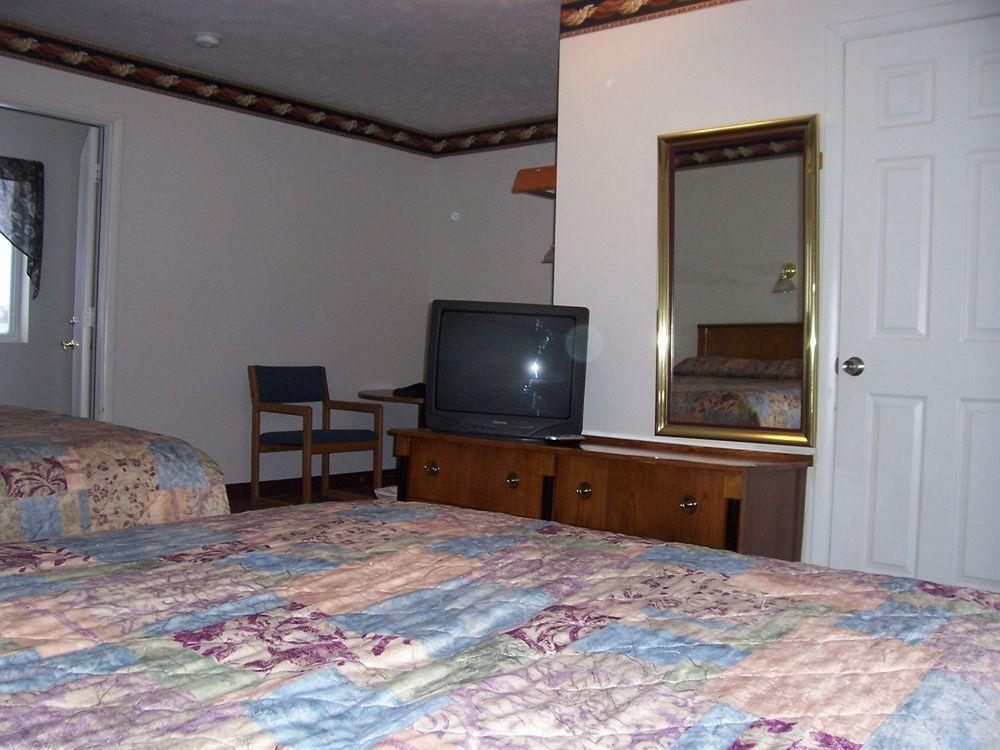 קלקסקה North Country American Inn מראה חיצוני תמונה