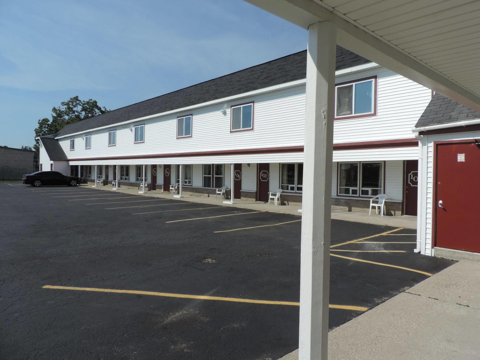 קלקסקה North Country American Inn מראה חיצוני תמונה