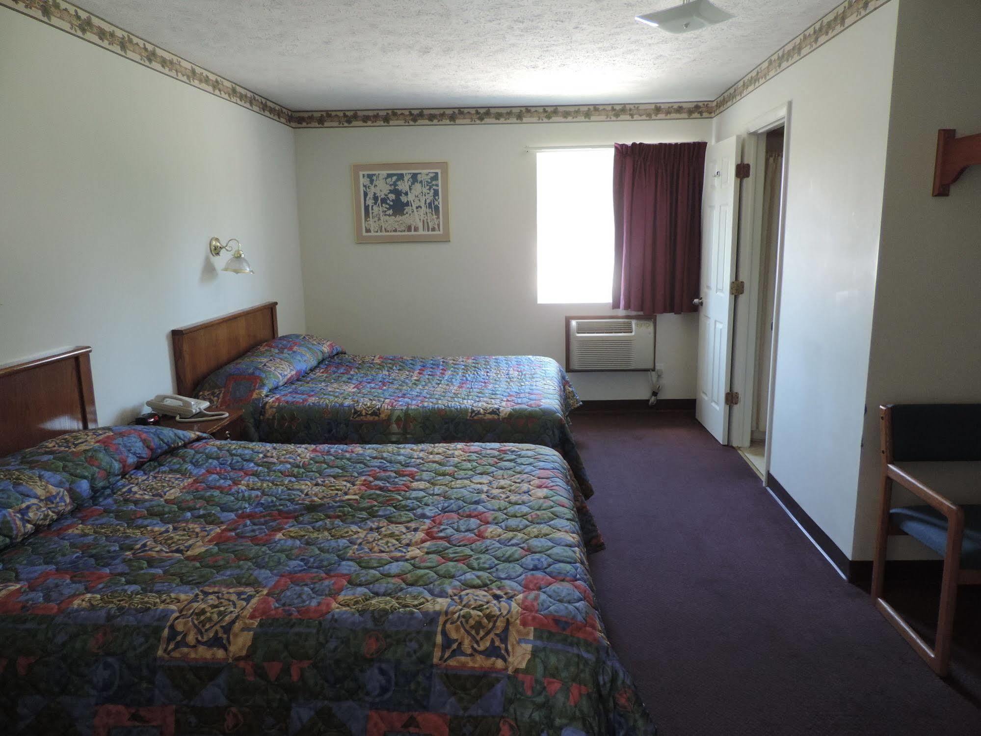 קלקסקה North Country American Inn מראה חיצוני תמונה