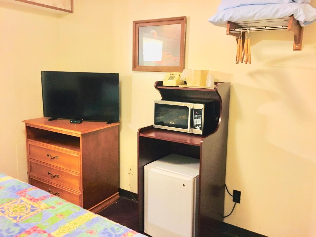 קלקסקה North Country American Inn מראה חיצוני תמונה
