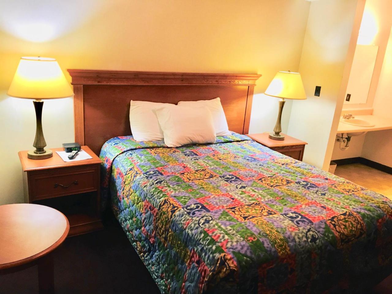 קלקסקה North Country American Inn מראה חיצוני תמונה
