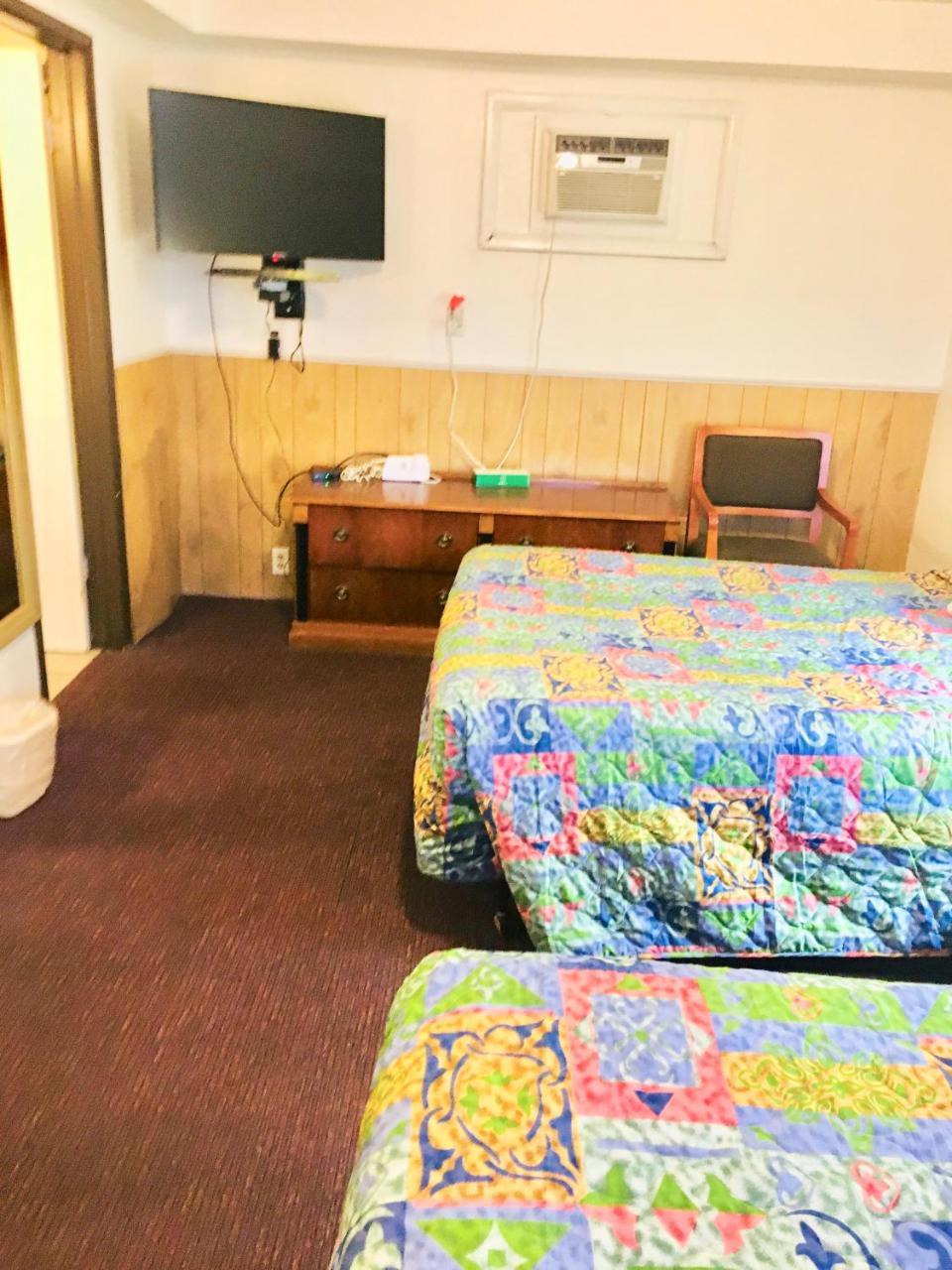 קלקסקה North Country American Inn מראה חיצוני תמונה