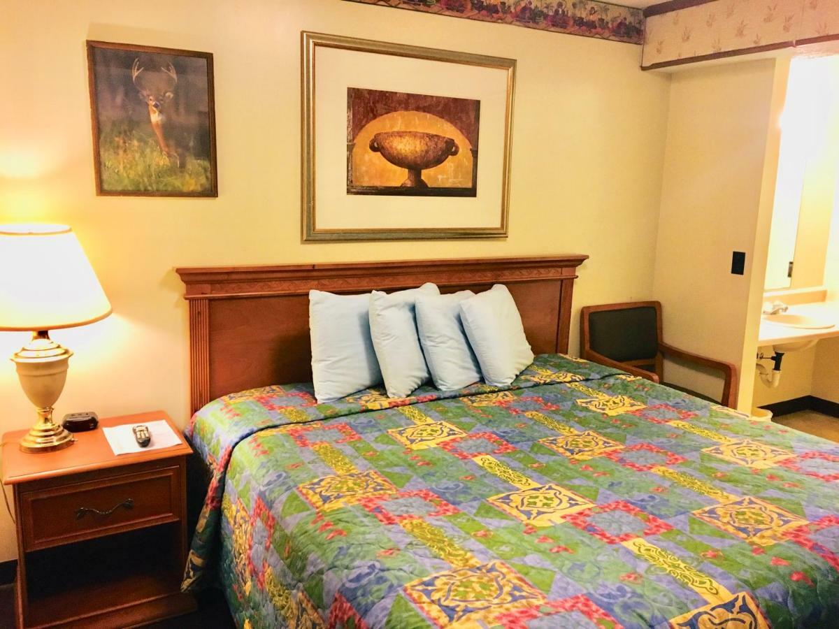קלקסקה North Country American Inn מראה חיצוני תמונה
